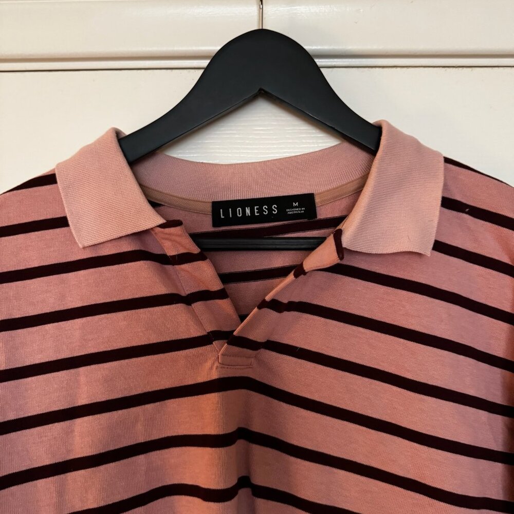 Lioness pink and burgundy striped knit long sleeve rugby shirt, size M - Picture 3 of 4